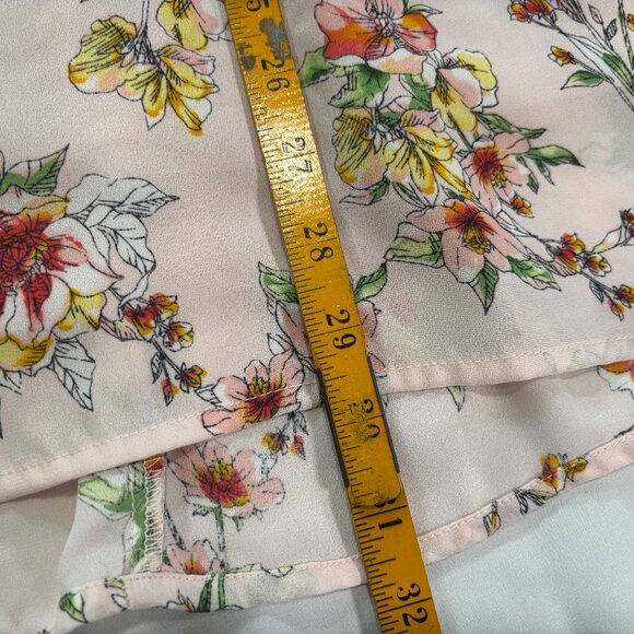 Lush Flowy Floral Halter Top XS    Lot J - Picture 4 of 6